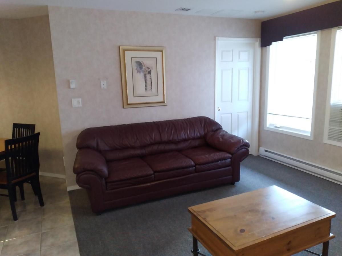 فيرمونت هوت سبرينغز Fairmont Mountain View Villas المظهر الخارجي الصورة