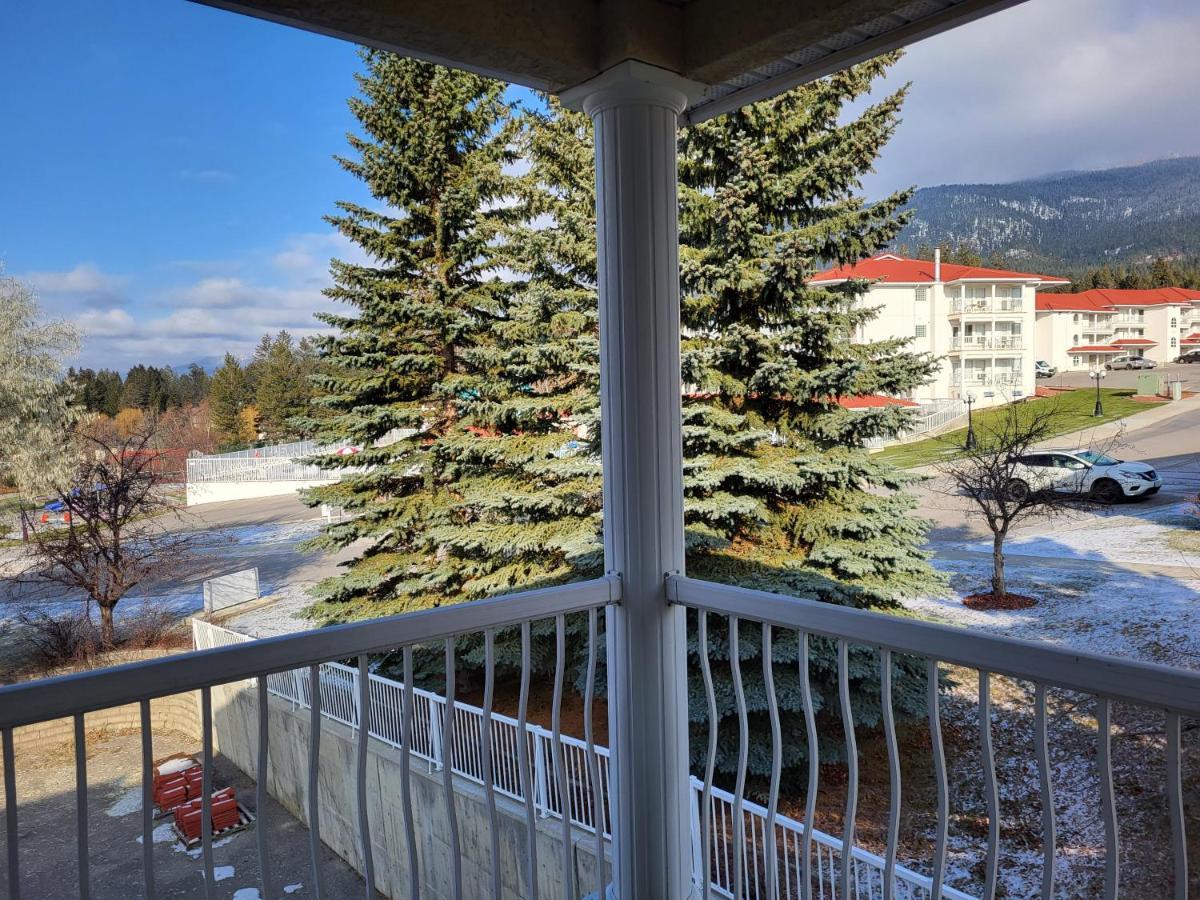 فيرمونت هوت سبرينغز Fairmont Mountain View Villas المظهر الخارجي الصورة